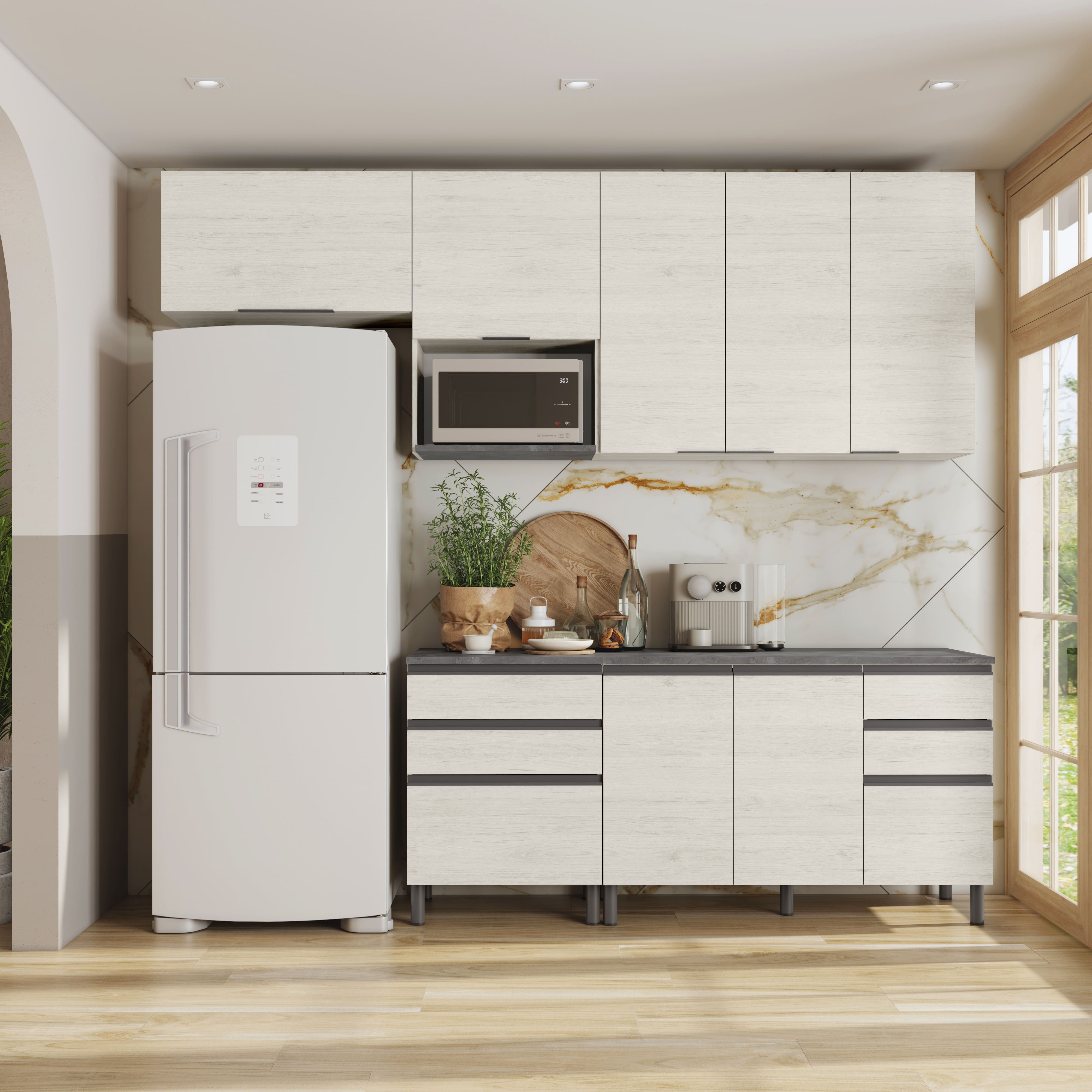 Cozinha Bartira Cristal com 7 Portas, 6 Gavetas, 4 Prateleiras e Nicho para Micro-ondas - 260cm de Largura - Freixo