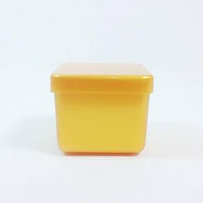 Caixinha Lembrancinha de Plástico 5x5 Dourada - 50 UN