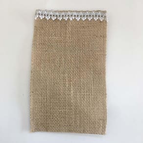 SACOS DE JUTA COM GALÃO PRATA 0,15 x 0,25m C/ 5 PEÇAS