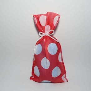 SACO PARA LEMBRANCINHA ESTAMPADO VERMELHO BOLA BRANCO 0,13X 0,25 m