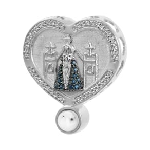 Pingente Prata com Rodio Neo Crystal Coração NSra. Aparecida com Zircônias Brancas 28x24mm, com Oração