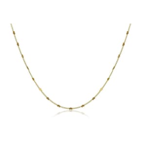 Colar Com Corrente Folheada Em Ouro Com Intervalos De Mini Corações Folheado Em Ouro 18K