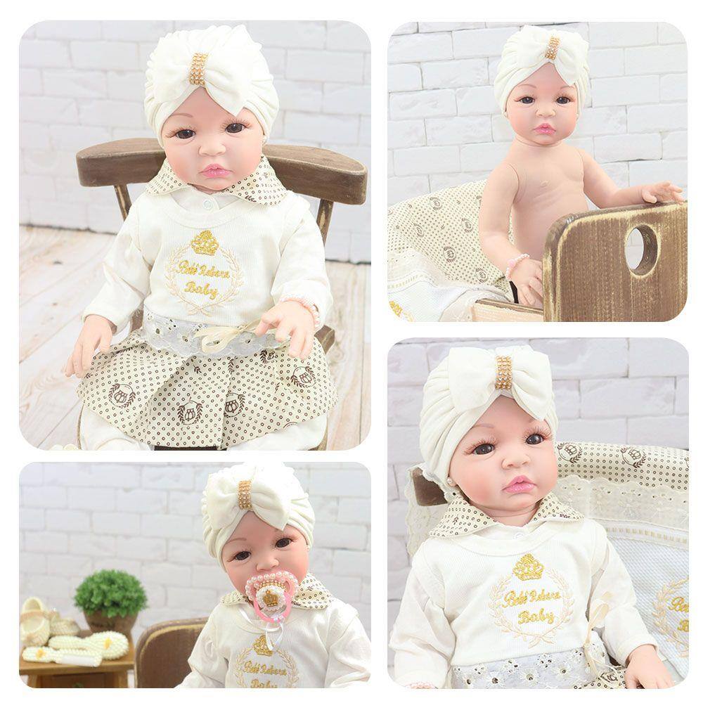 Boneca Bebê Reborn Princesa Realista Acompanha Acessórios - ShopJJ -  Brinquedos, Bebe Reborn e Utilidades