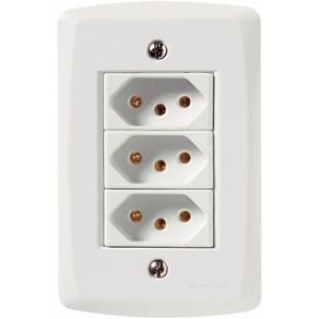 Conjunto 4x2 com 3 Tomadas 2P+T 20 A 250 V Tramontina Lux2 Branco Tramontina