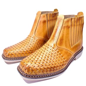 Bota Botina Country Masculina Em Couro Trançada De Cano Curto Com Elásticos Laterais