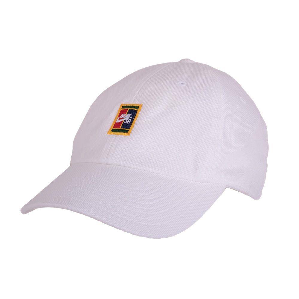 Bone nike que brilha | Casas Bahia