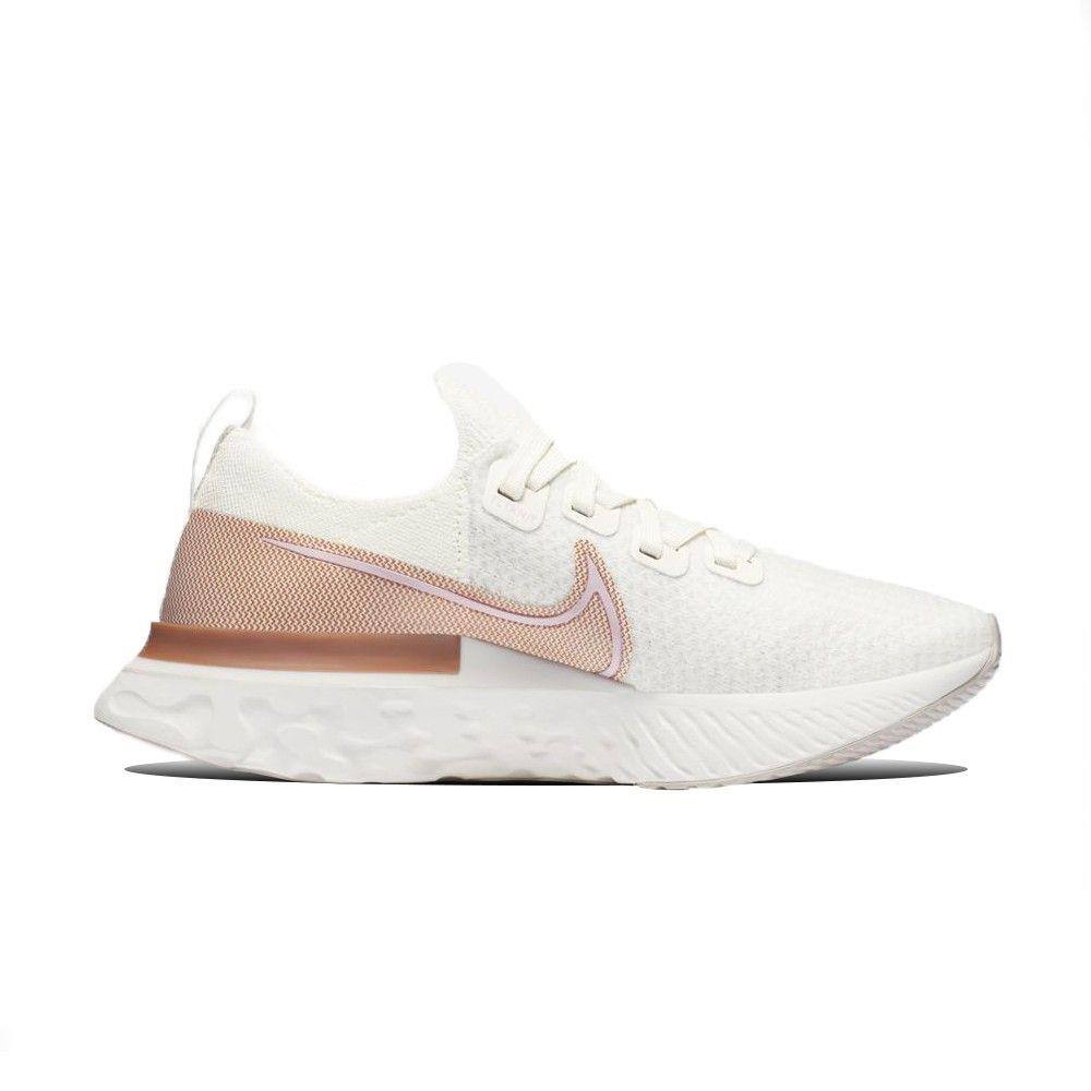 epic react flyknit feminino