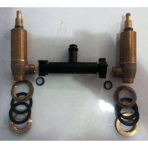 Conjunto Base Laterais de Misturador Lavatório Deca - KIT4905716