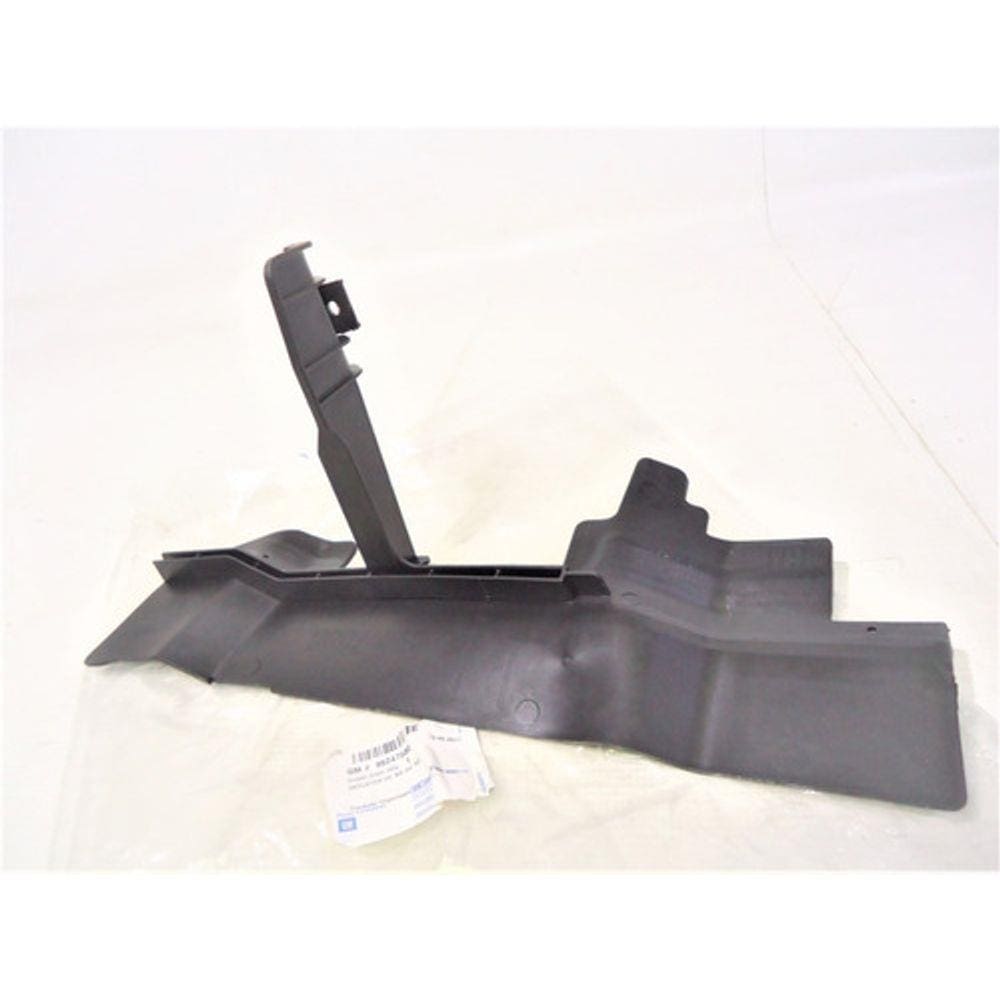Defletor Lateral Esquerdo Do Radiador Cruze 12/16 Manual