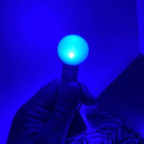 Cordão De Lâmpadas De Led Formato Bolinha Opaca Azul