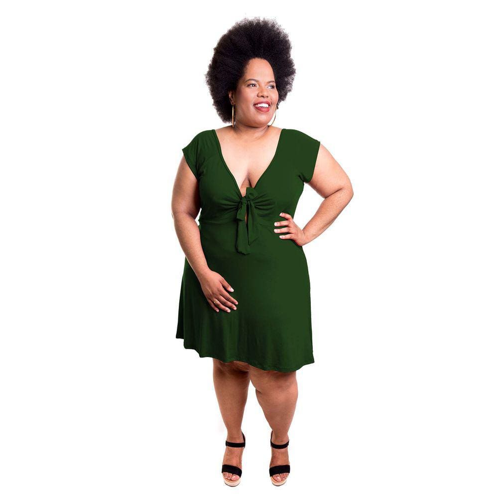Vestido com Laço no Decote