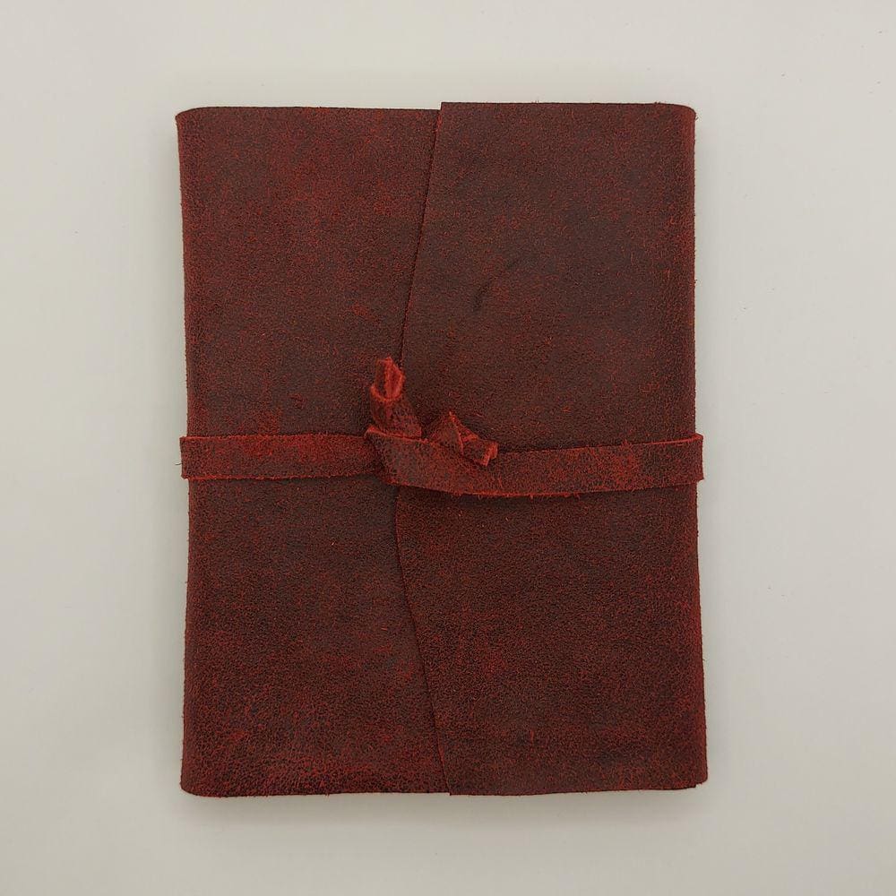 Diários de Viagem em Couro Caderno Médio