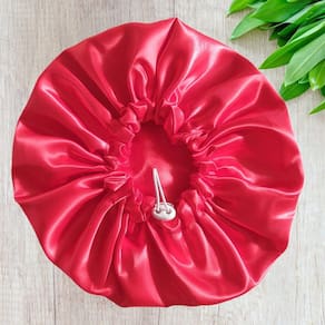Touca de cetim dupla face ajustável + scrunchie