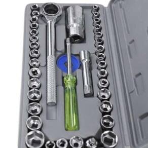 Kit soquete com catraca 40 peças.