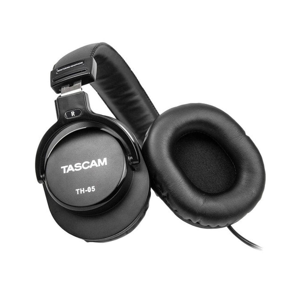 Fone de Ouvido Tascam TH-05 Monitoramento e Gravação