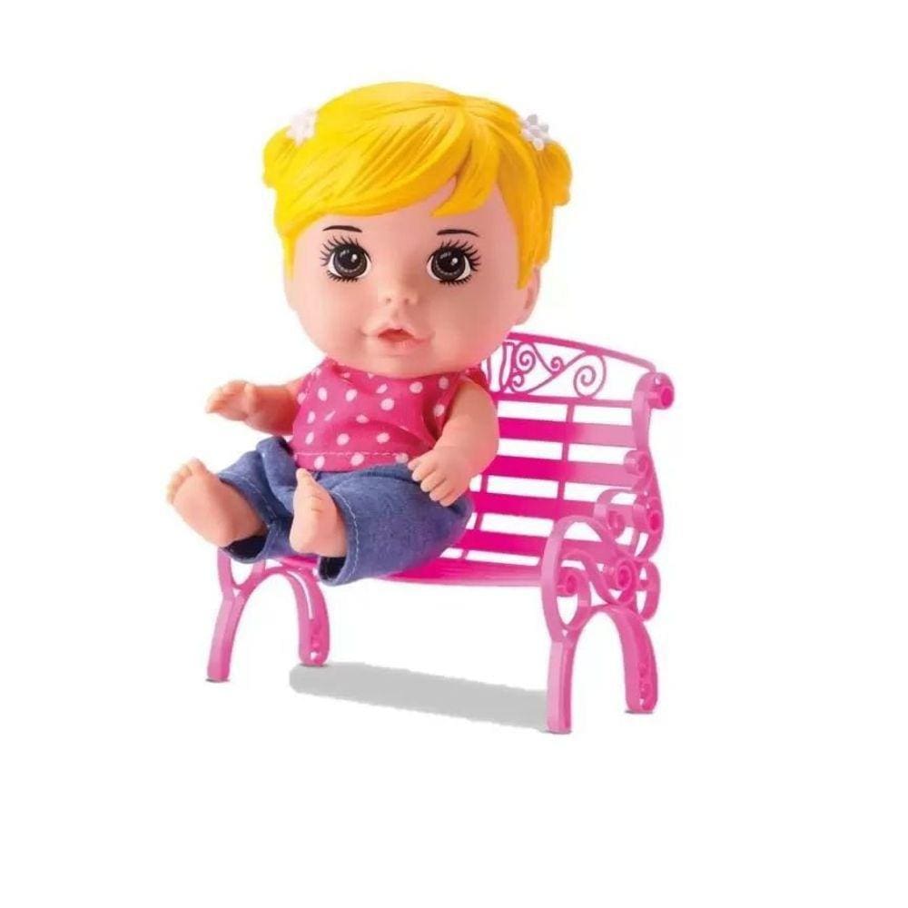 Boneca Bee Hugs Maleta Loira Casinha Com Acessórios - Bee Toys