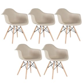 Kit 5 Cadeiras Charles Eames Eiffel Daw Com Braços E Pés De Madeira Clara Nude