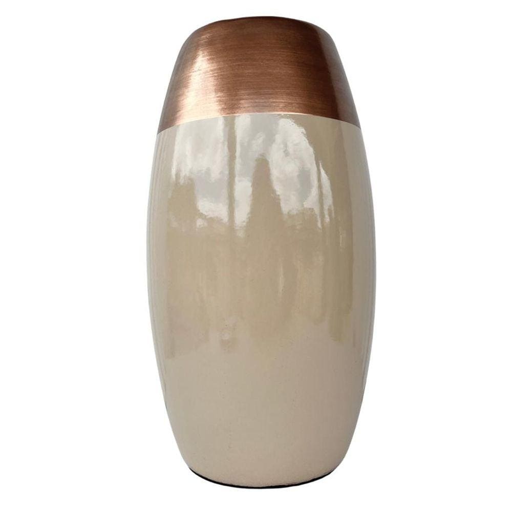 Decoração sala rack vaso centro de mesa bege/cobre moderno