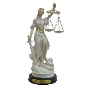 Dama Da Justiça De Resina Creme Com Base De Madeira 09X28Cm