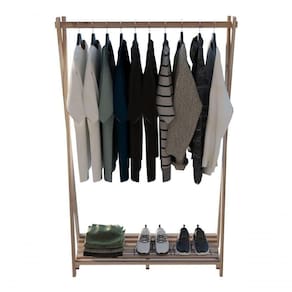 Cabideiro Para Guardar Roupas Lojas Simples De Chão