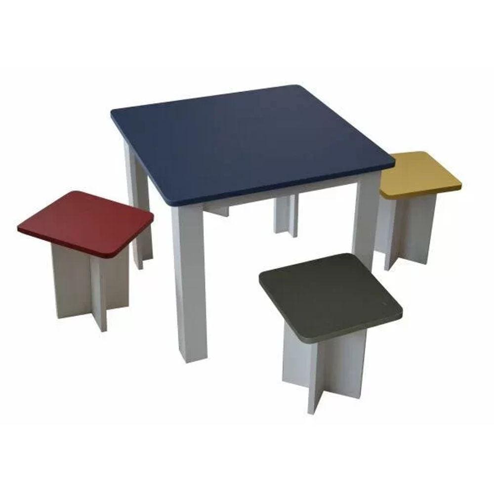 Mesinha infantil com banquetas em MDF