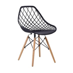 Cadeira Eames Vazada Polipropileno Veneza Fratini Preto