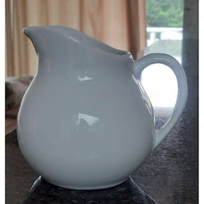 Jarra Tradicional 700ML Leiteira, Sucos e Bebidas - Porcelana Branca (2)
