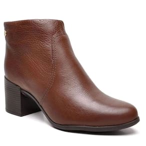 Bota Casual Feminina em Couro Confort Com Zíper Cano Baixo Bottero 346901