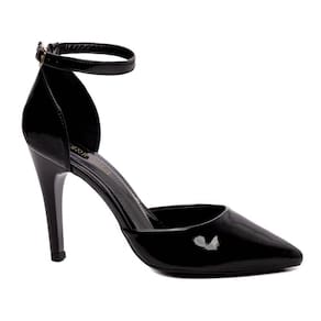Sapato Scarpin Saia e Blusa Salto Fino Preto Torricella