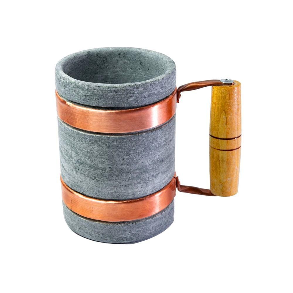 Caneca Alça Cobre e Madeira Pedra Sabão Chopp Cerveja 350ml