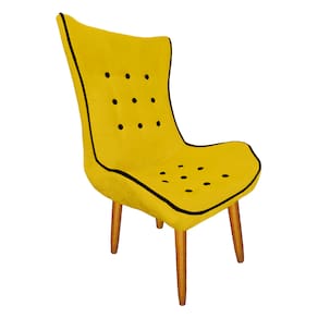 Poltrona Estofada Jessica Para Sala Comercial Suede Amarelo - LM DECOR