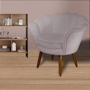 Poltrona Decorativa Estofada Para Hall de Entrada Pétala Suede Rose - LM DECOR