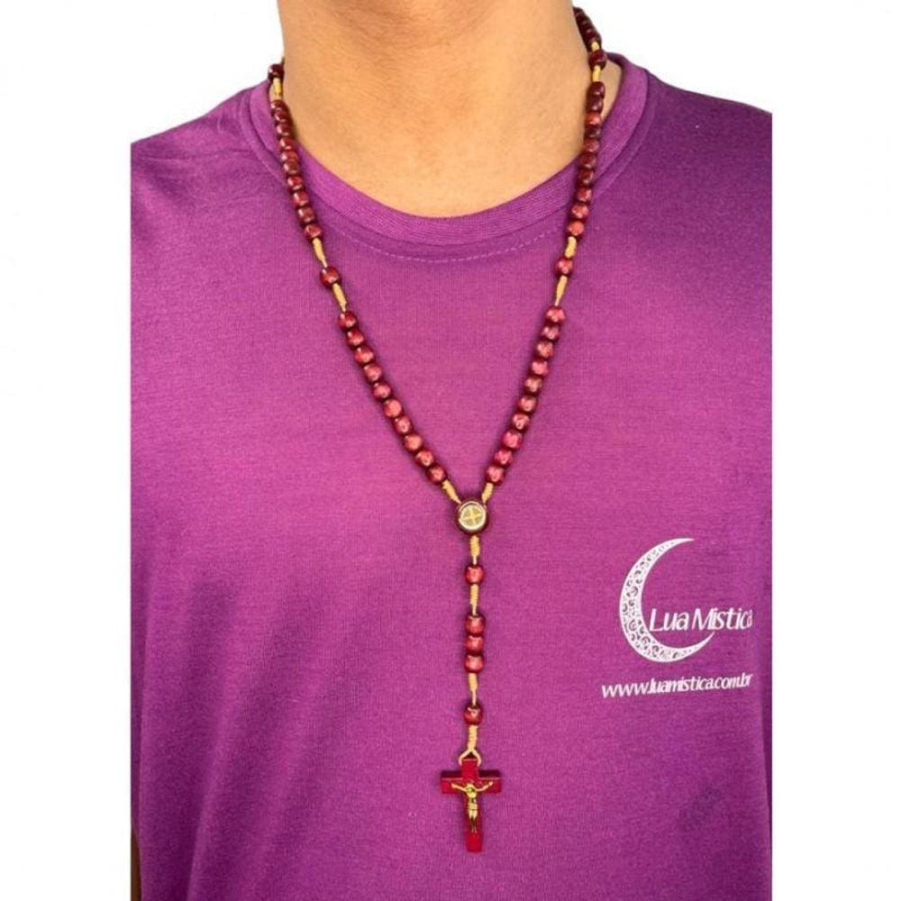 Terço De Madeira Crucifixo São Bento Conta 8 Mm Marrom