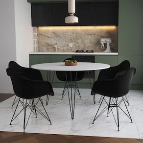 Mesa Jantar Redonda 110Cm Branca Clips 3 Pés Com 5 Poltronas Pretas Ferro Preto - Cor: Branco