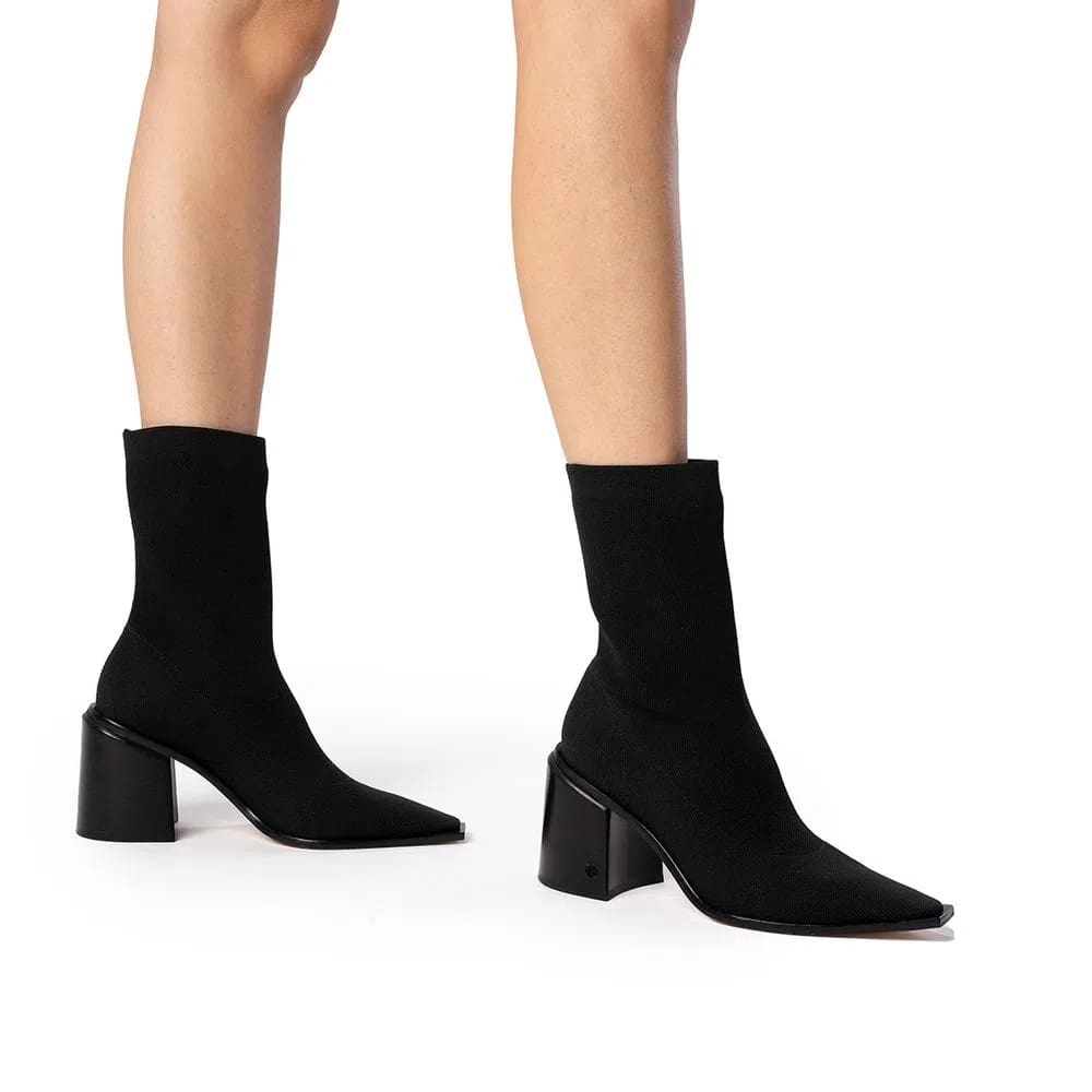 Bota Capodarte Feminina Cano Médio Preta 4017450