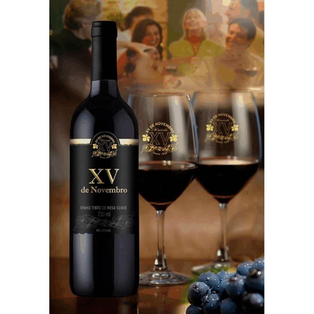 Kit Vinho E 2 Taças - Xv De Novembro Presente Namorados