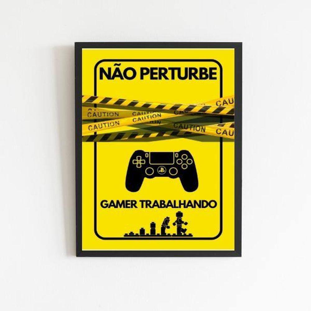Quadro Para Porta Gamer Trabalhando 24X18Cm - Com Vidro