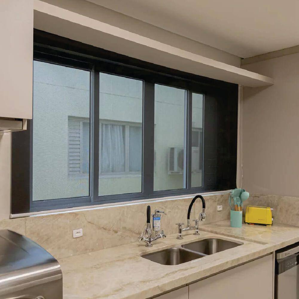 Persiana Rolo Screen 3% Preto - 1,80m x 1,30m