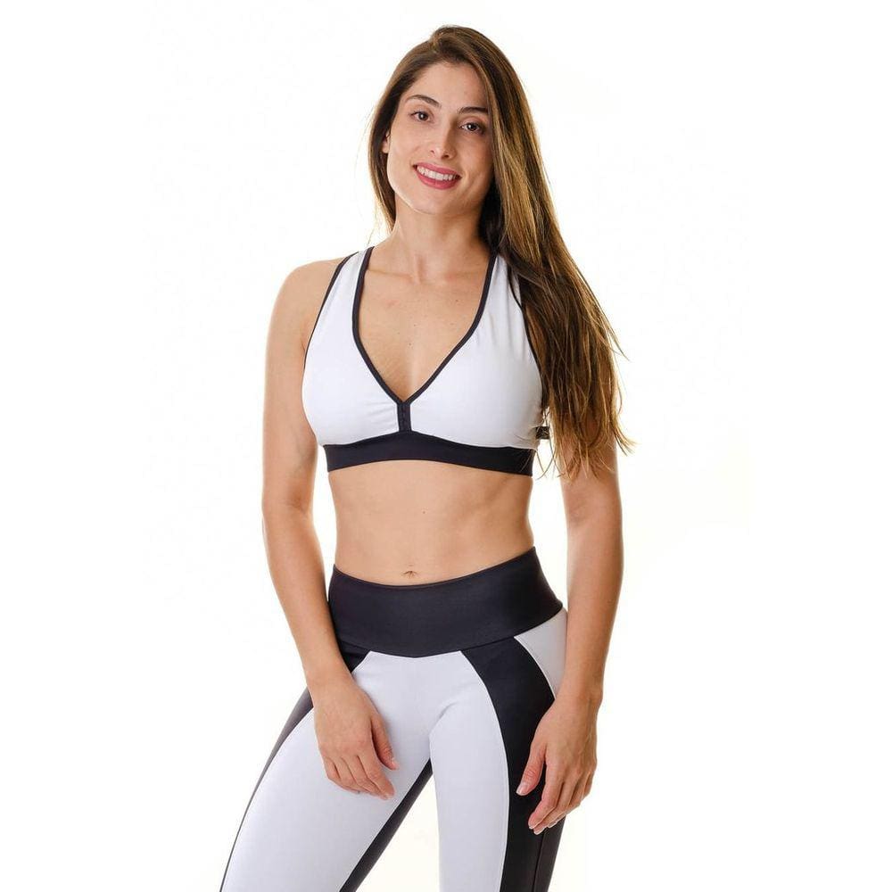 Nike sports best sale bra academy