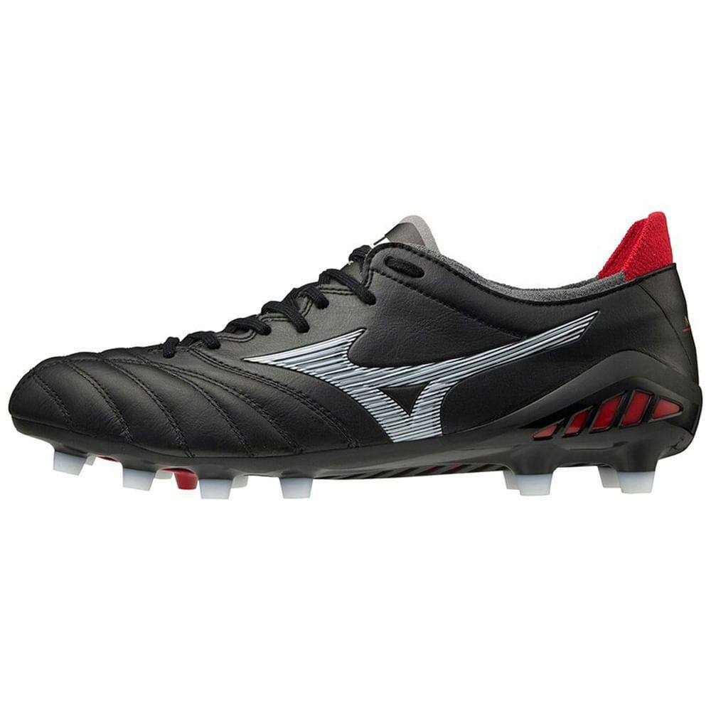 Mizuno best sale soccer shoe