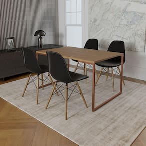 Mesa Industrial Base Ferro Cobre 137x90 Tampo Amêndoa 4 Cadeiras Eiffel Madeira Assento Preto