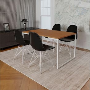 Mesa Industrial Base Ferro Branco Tampo 137x90 Canela 4 Cadeiras Ferro Branco Assento Preto