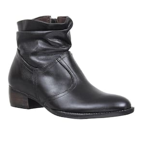 Botina Preta Feminina Bico Redondo Cow Way 26752