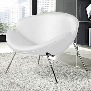 Poltrona Trevo Couro Sintético Branco Base Inox Cor Branco