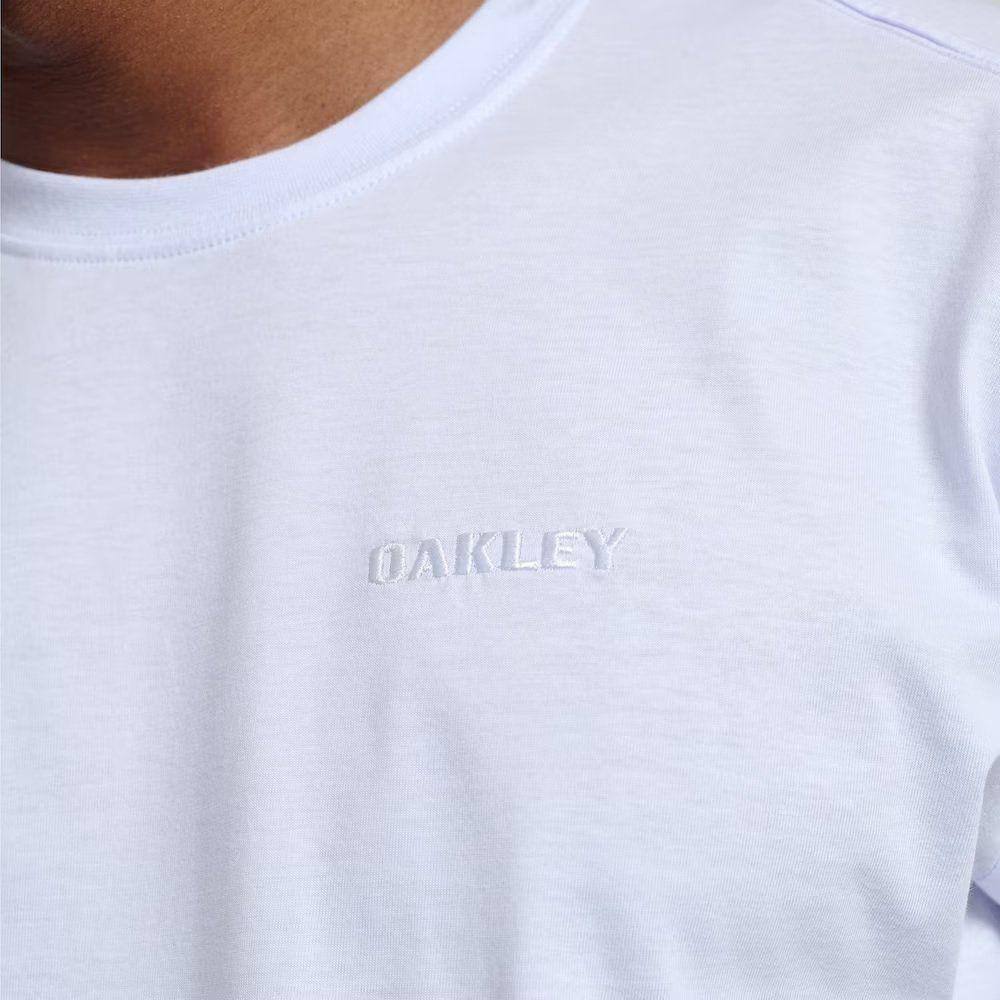 Camiseta Oakley Embroidery - Masculina