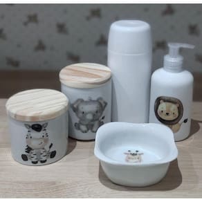 Kit higiene bebê safari 5 Pçs - Potes, porta álcool, molhadeira decorada + garrafa térmica