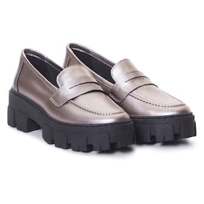 Mocassim Feminino Tratorado Couro Casual Metalizado