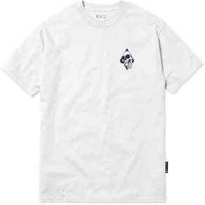 Camiseta MCD Regular Caveira Espada SM24 Masculina Branco