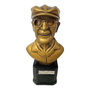 Escultura Busto Chico Xavier Dourado 13,5 cm em Resina