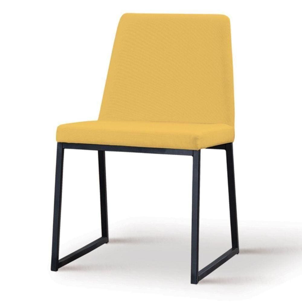 Cadeira Yanka Daf Móveis Multilaminada Revestida Com Espuma D28 Linho Amarelo Base Aço Carbono Preto